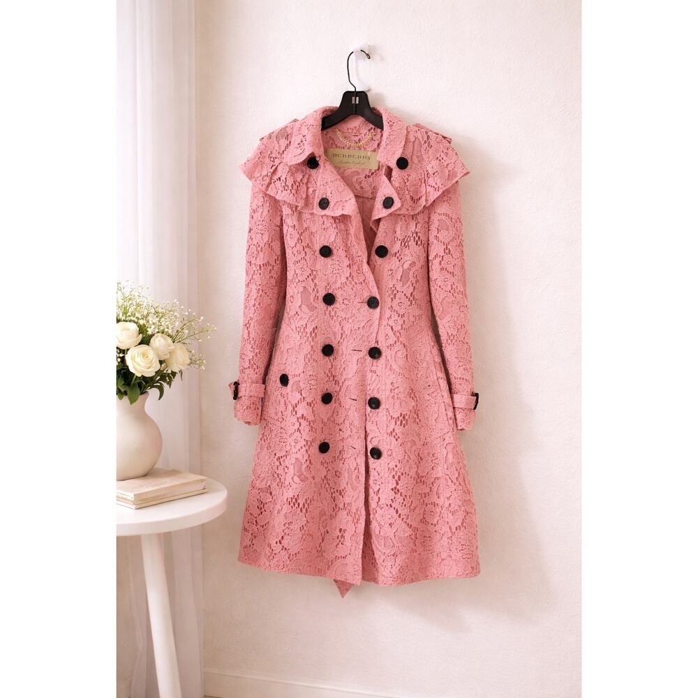 Rare Burberry Stanhill ruffle-detail lace trench coat in antique rose US4 - Picture 5 of 7